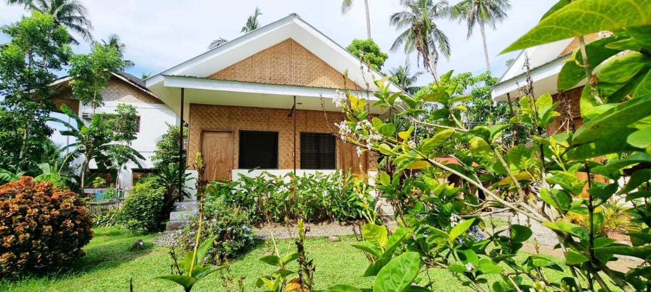 Bahandi Beach Lodge Mambajao Luaran gambar